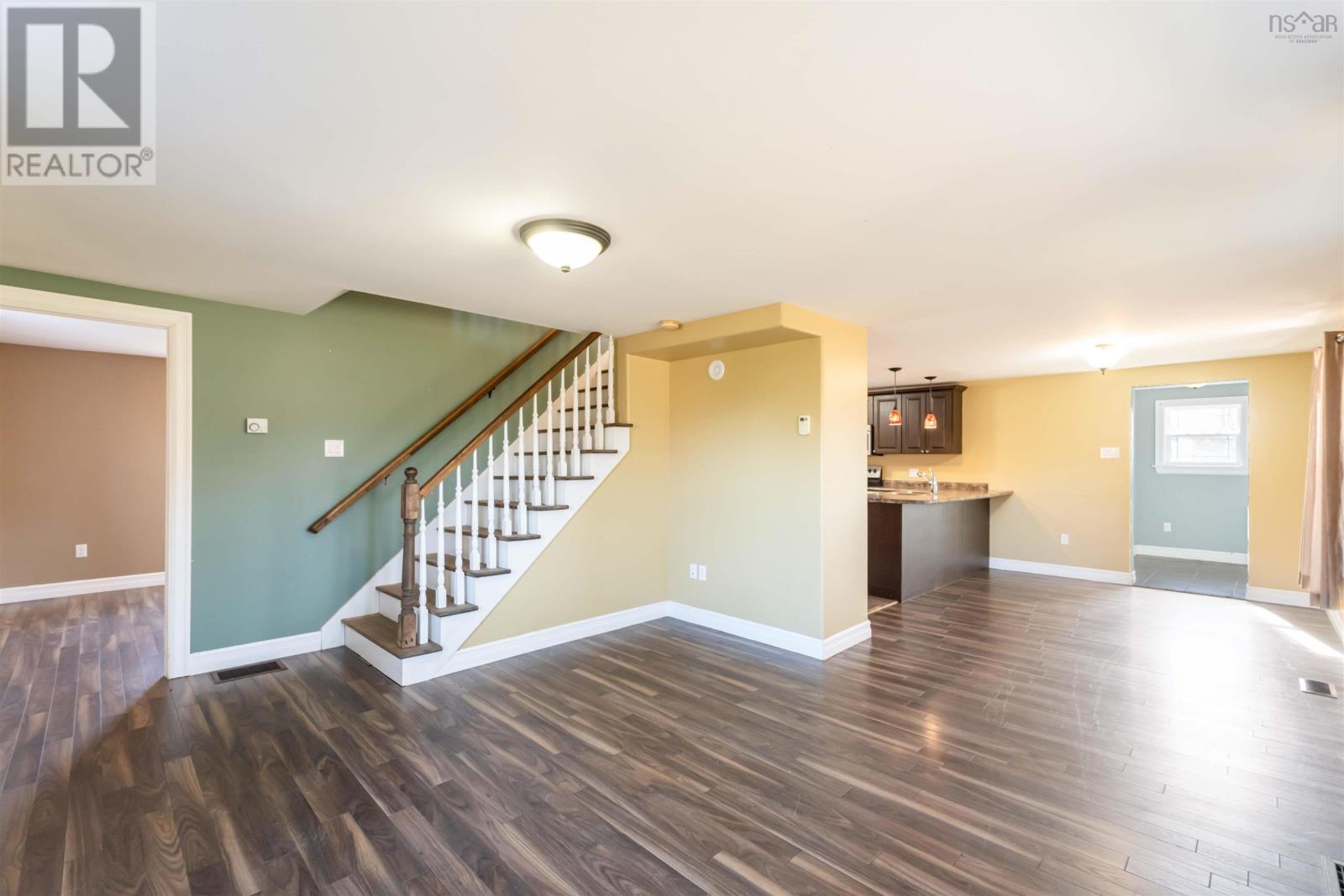 11770 Highway 1 - 6