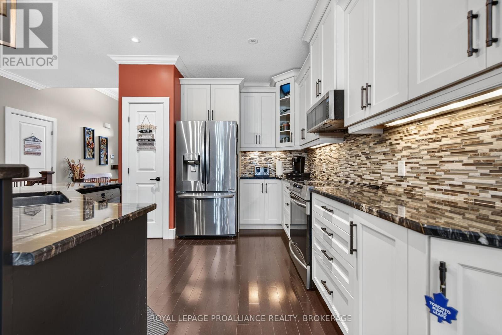 142 GILDERSLEEVE BOULEVARD - 14