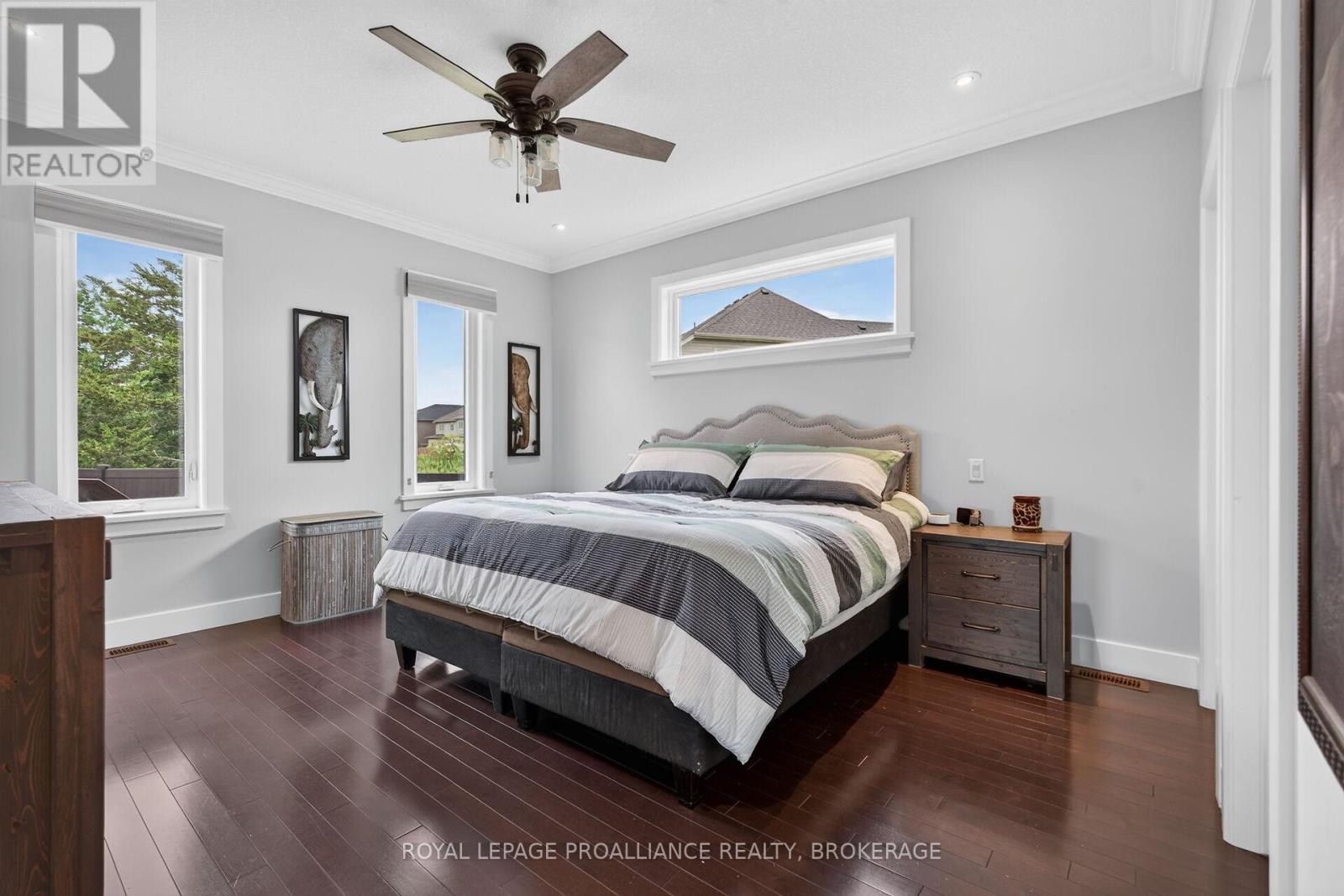 142 GILDERSLEEVE BOULEVARD - 19
