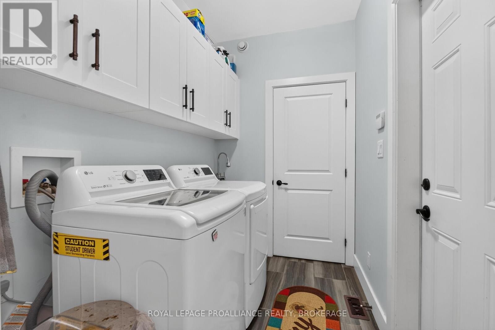 142 GILDERSLEEVE BOULEVARD - 29