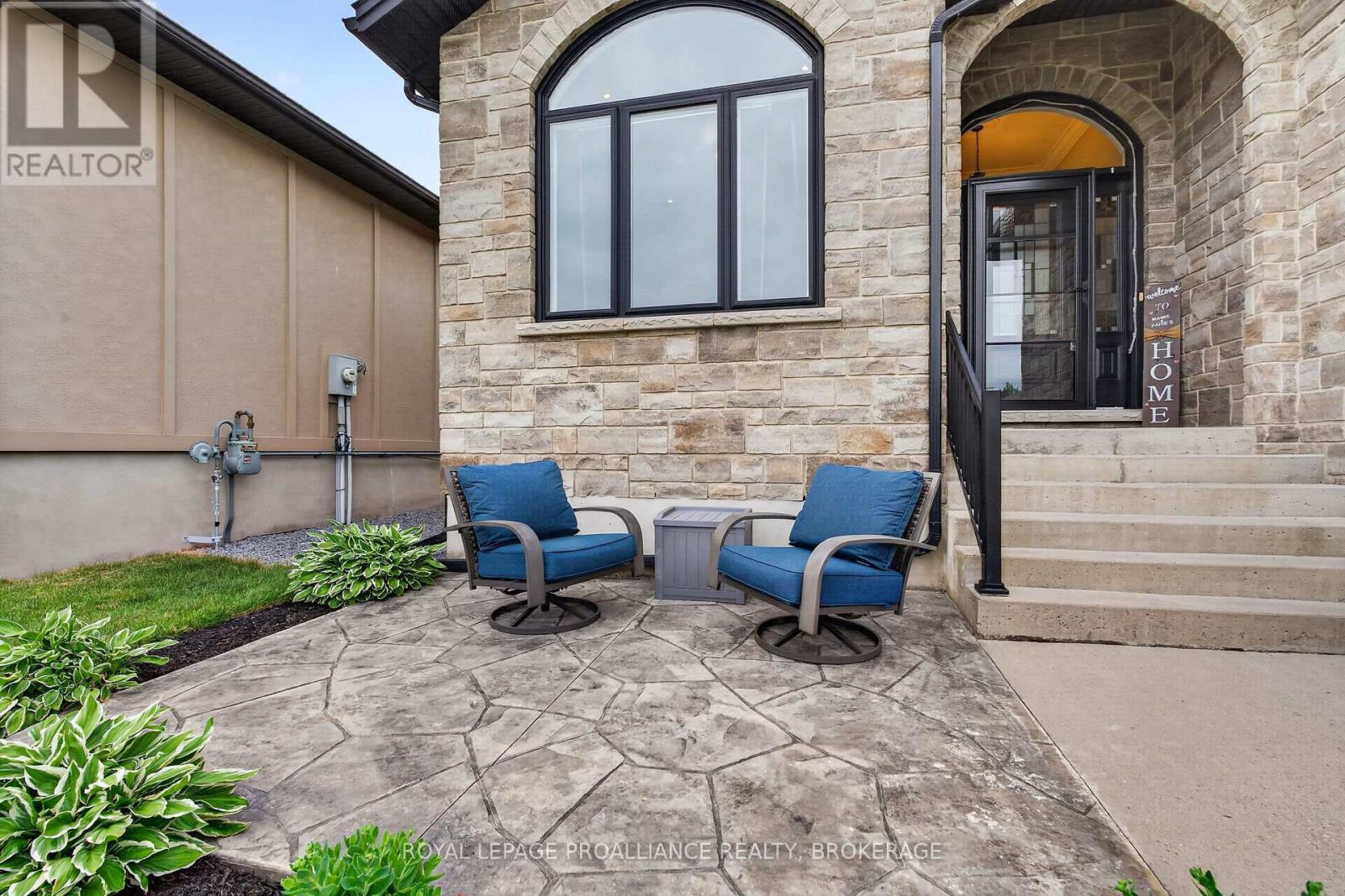 142 GILDERSLEEVE BOULEVARD - 3