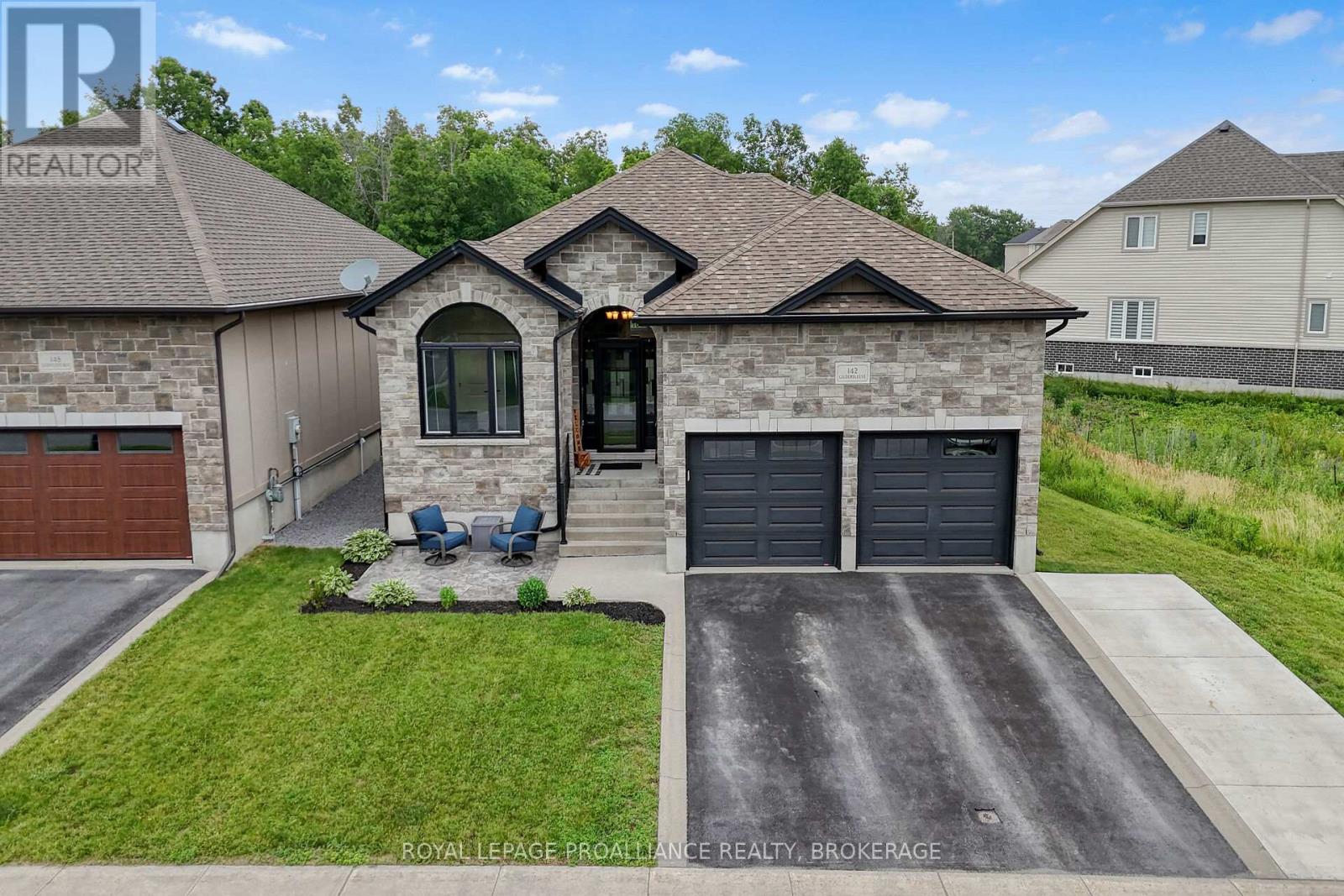 142 GILDERSLEEVE BOULEVARD - 42