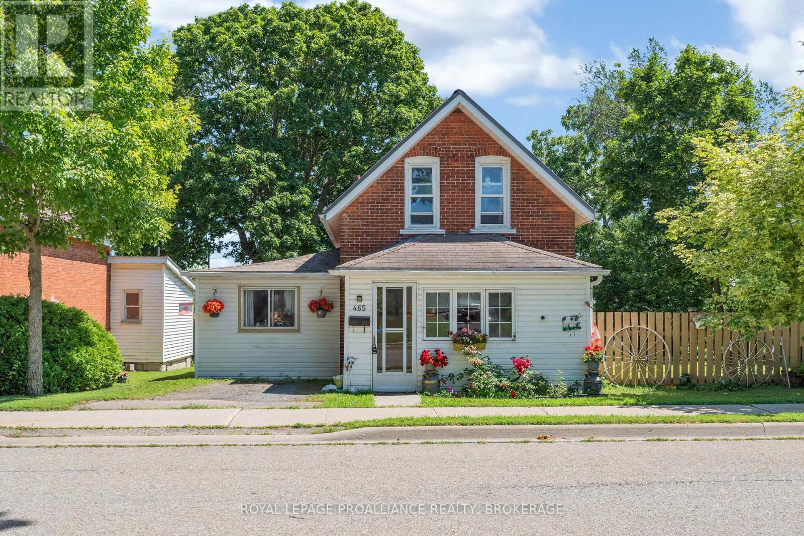 465 GARDEN STREET - 1
