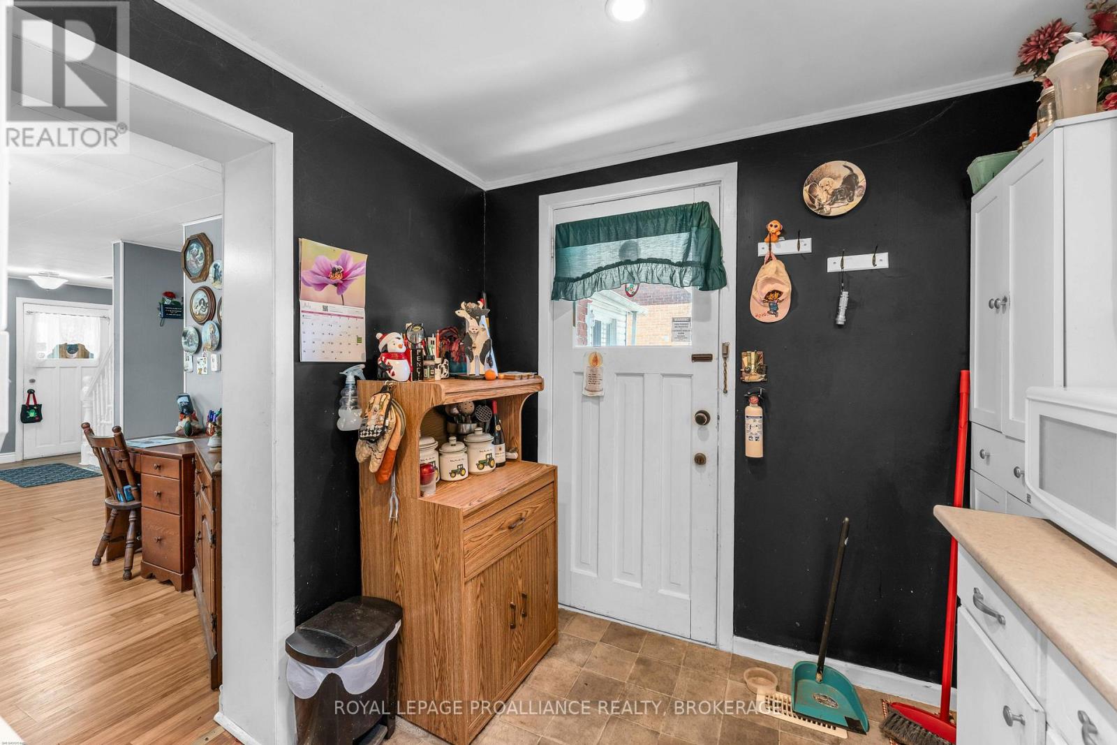 465 GARDEN STREET - 12