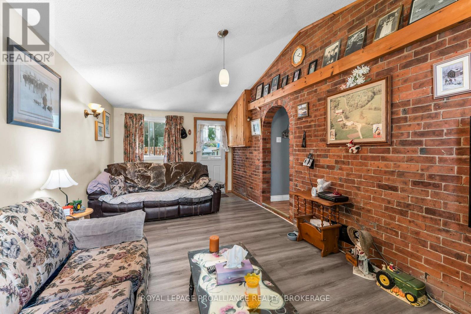 465 GARDEN STREET - 16