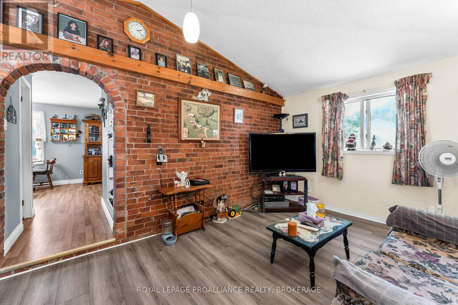465 GARDEN STREET - 17