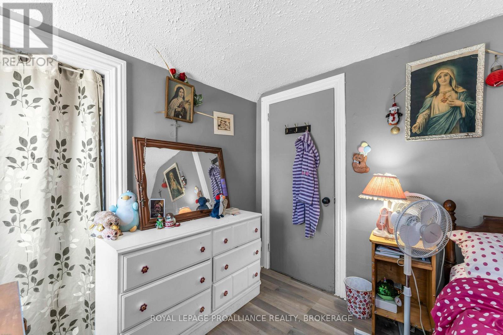 465 GARDEN STREET - 23