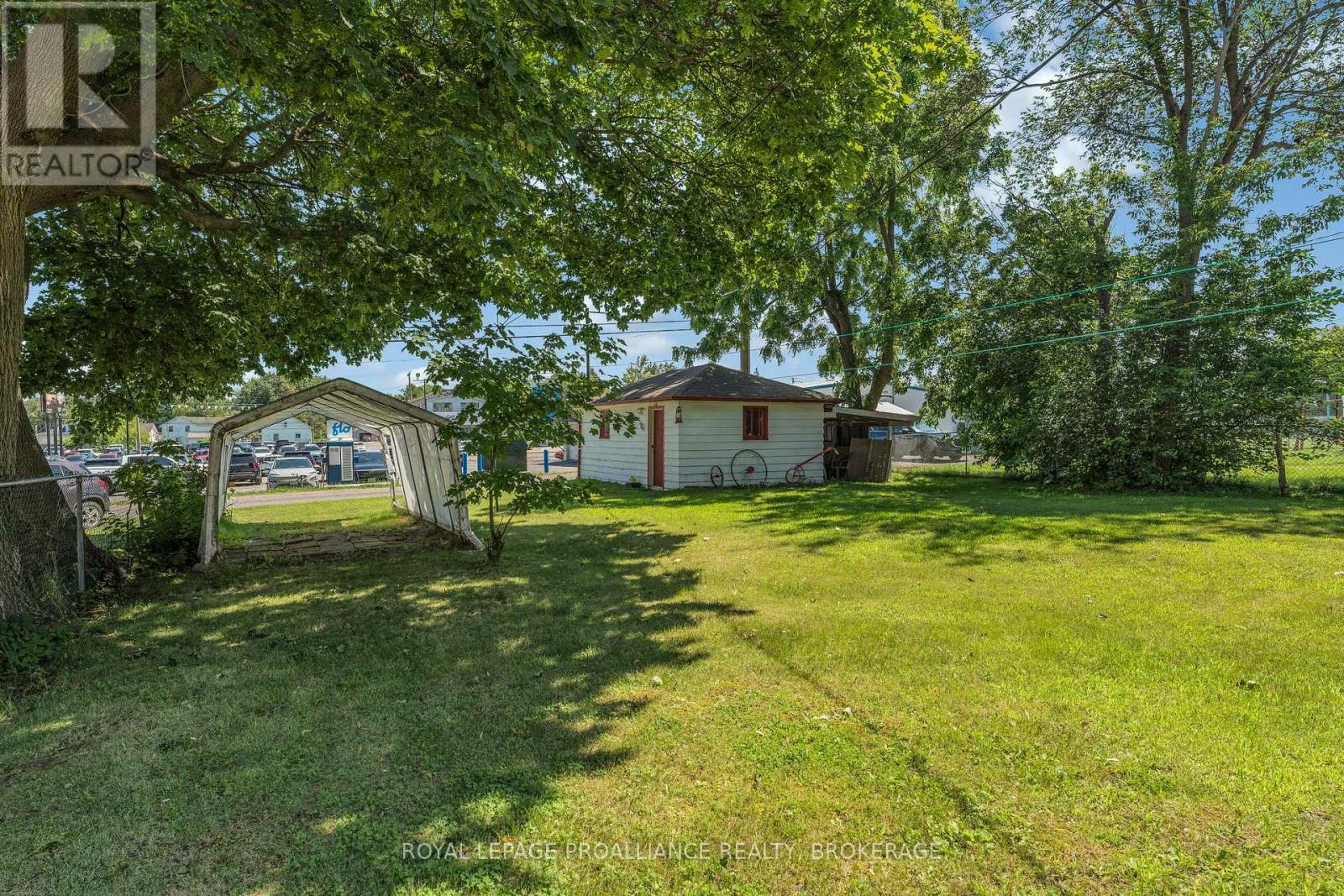 465 GARDEN STREET - 29