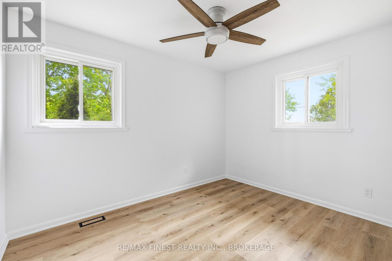 1604 JOYCEVILLE ROAD - 11