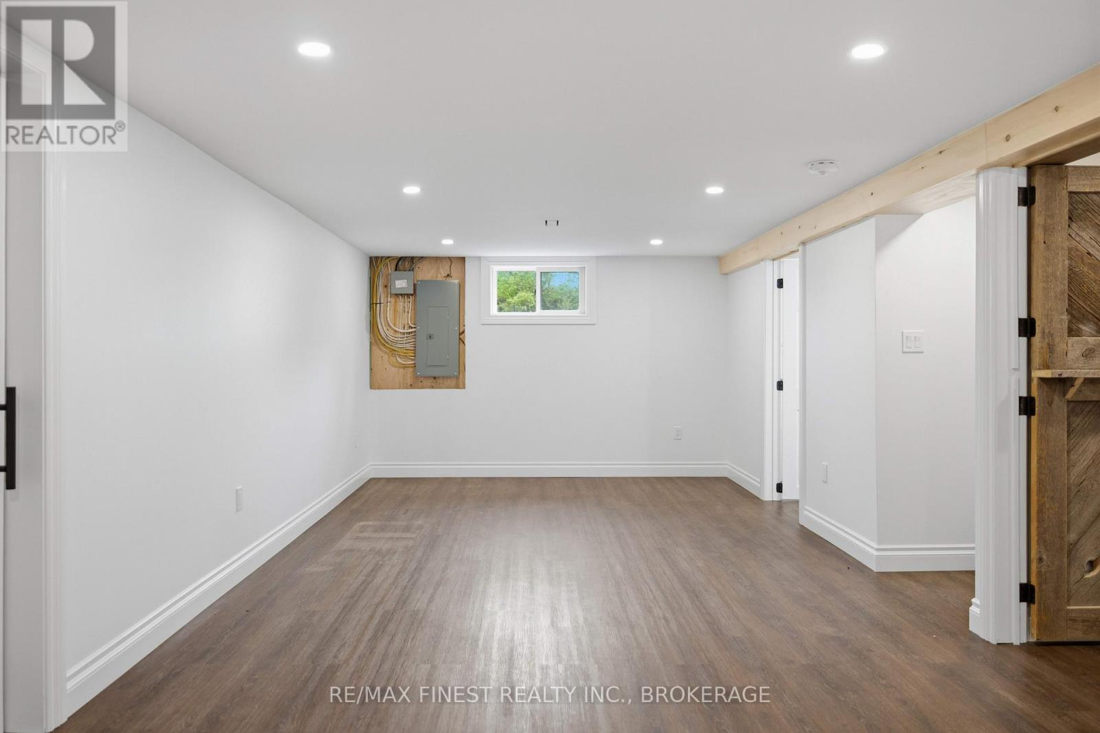 1604 JOYCEVILLE ROAD - 22