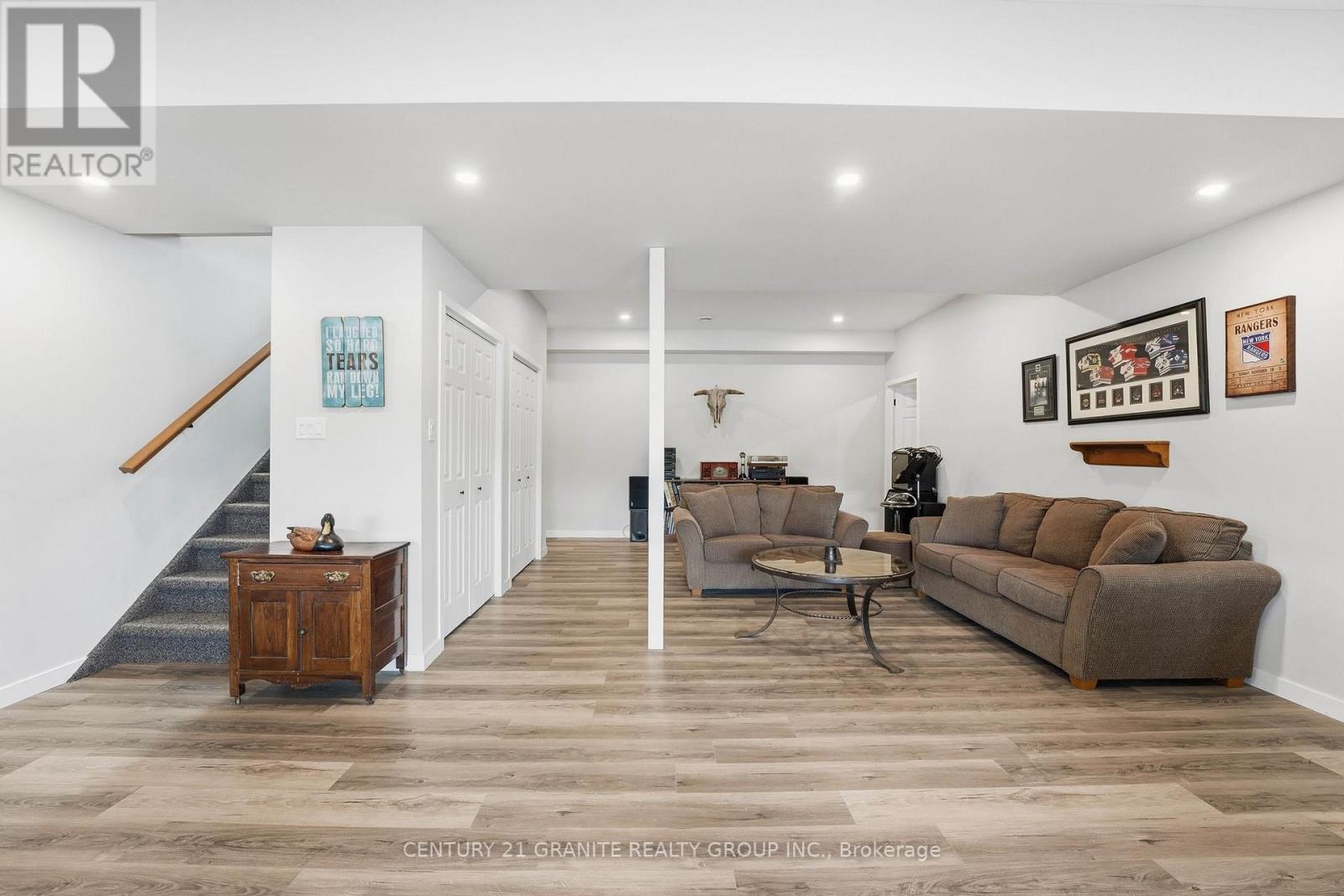 1407 ABRAMS ROAD W - 21