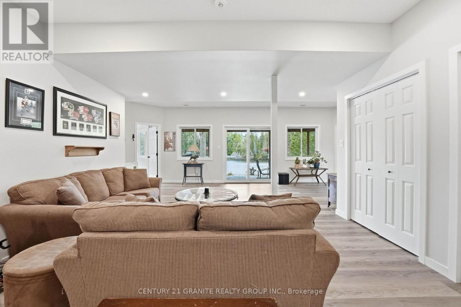 1407 ABRAMS ROAD W - 7