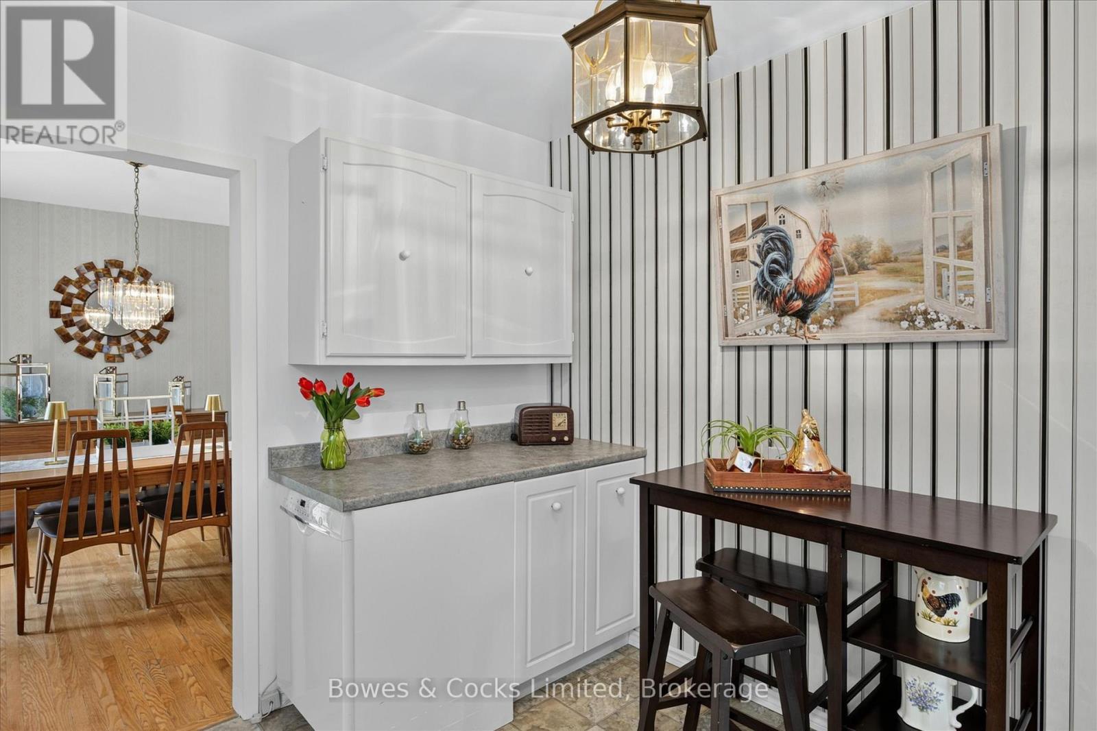 1228 BATHURST STREET - 18
