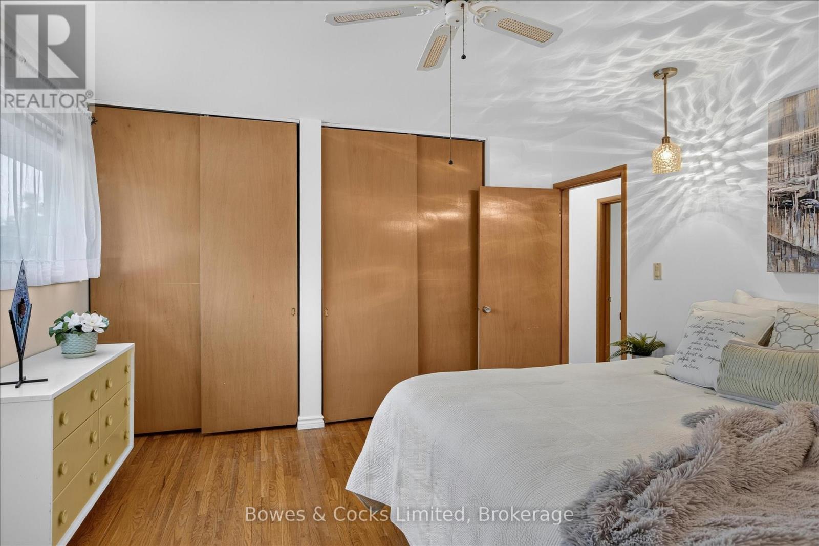1228 BATHURST STREET - 22
