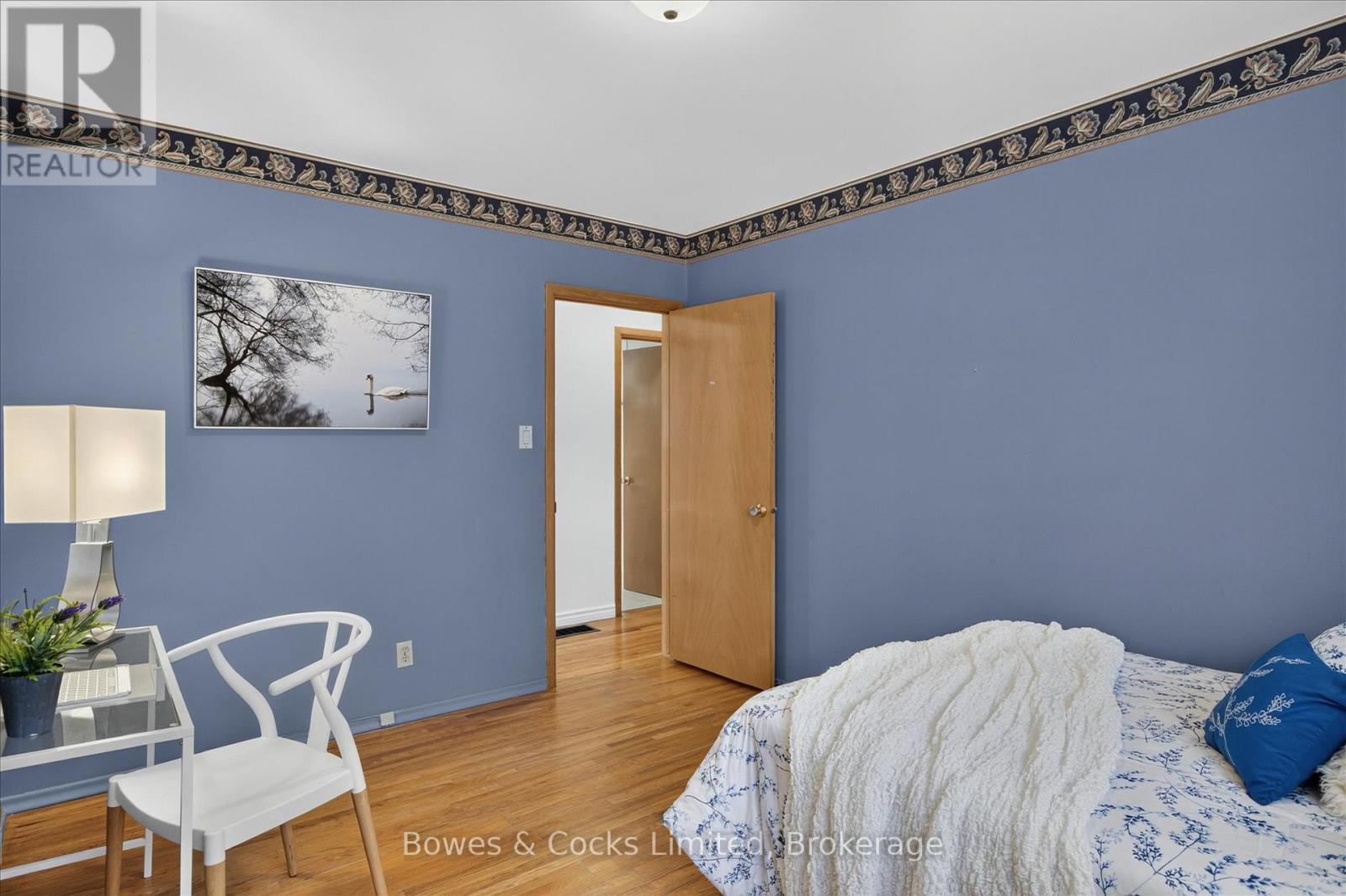 1228 BATHURST STREET - 25