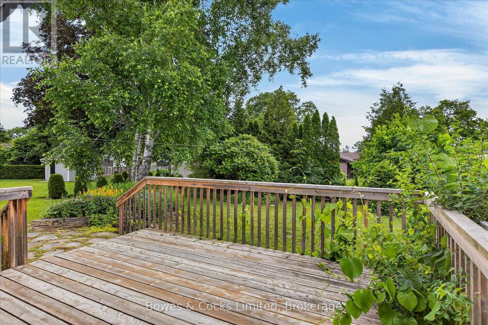1228 BATHURST STREET - 42