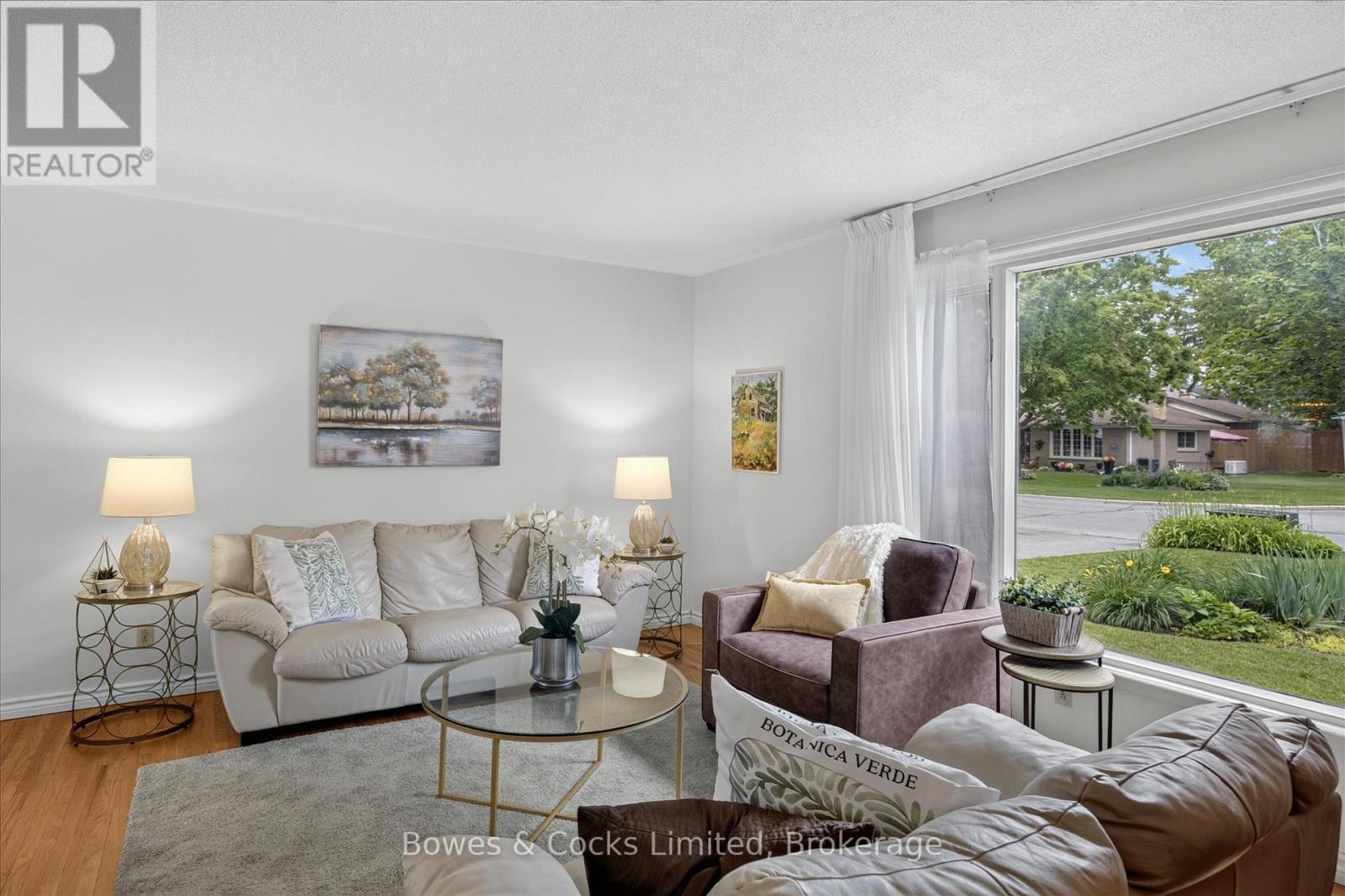 1228 BATHURST STREET - 7