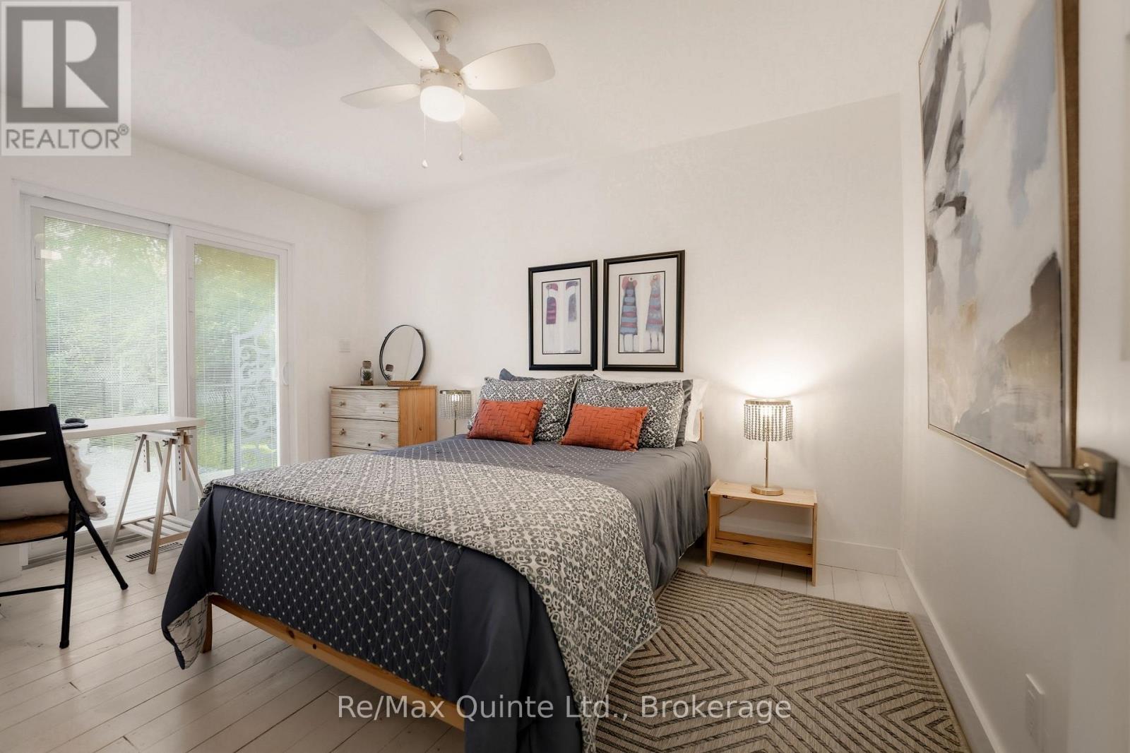 22 BECKWITH STREET - 21