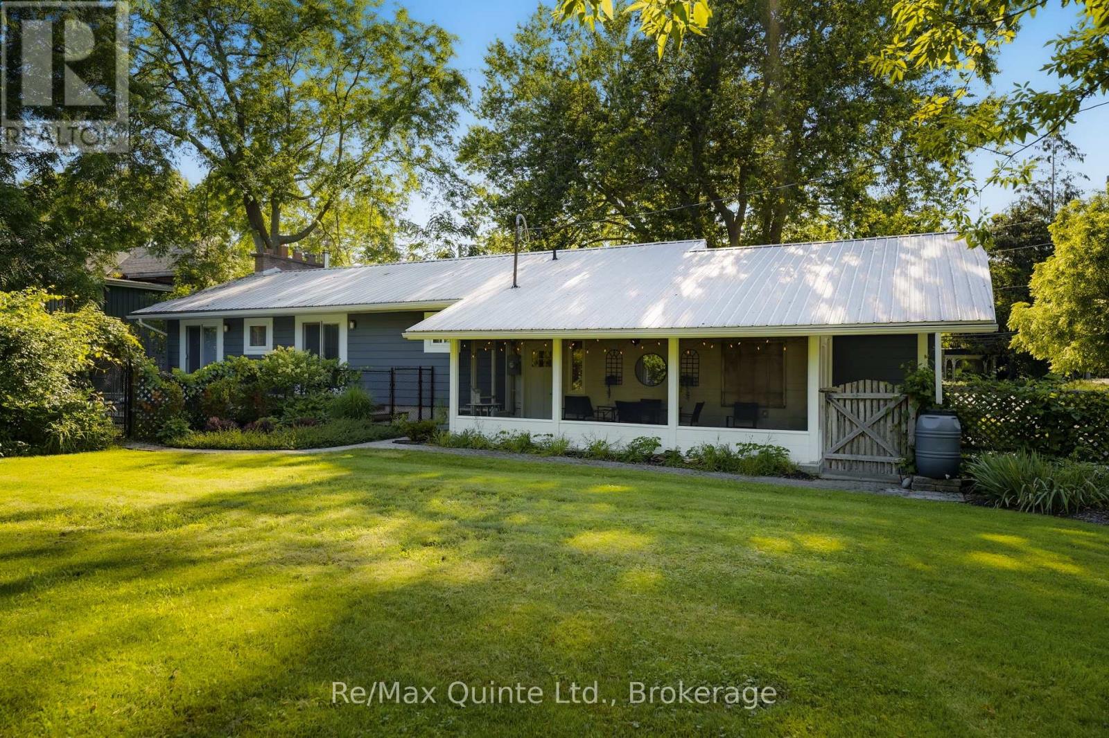 22 BECKWITH STREET - 29