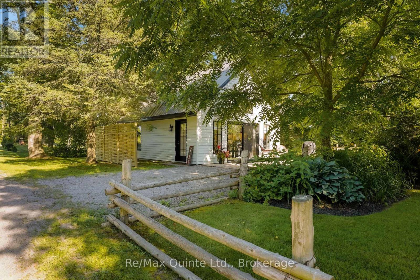 22 BECKWITH STREET - 31