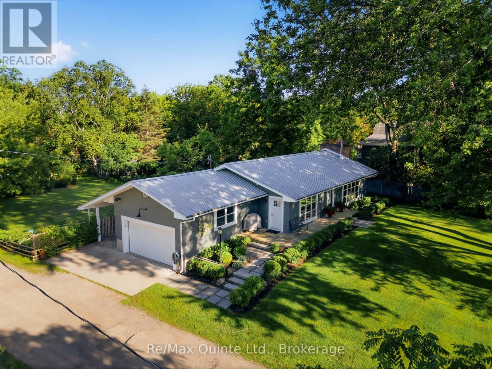 22 BECKWITH STREET - 43