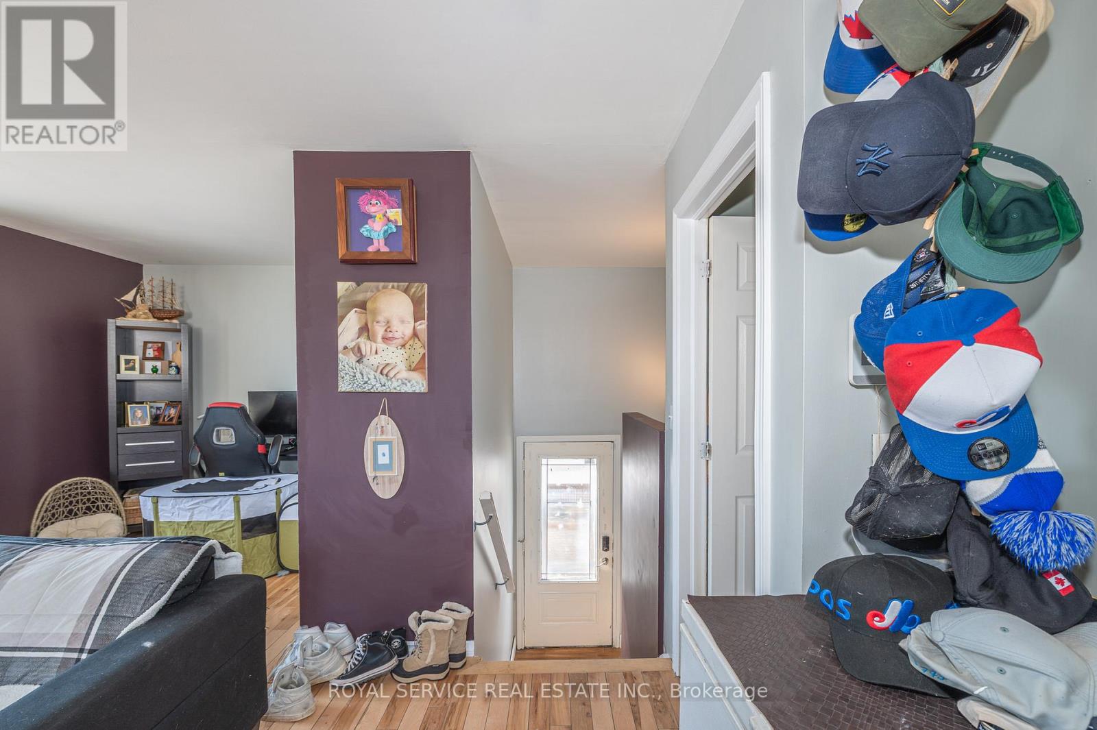 69 MAPLE STREET - 13