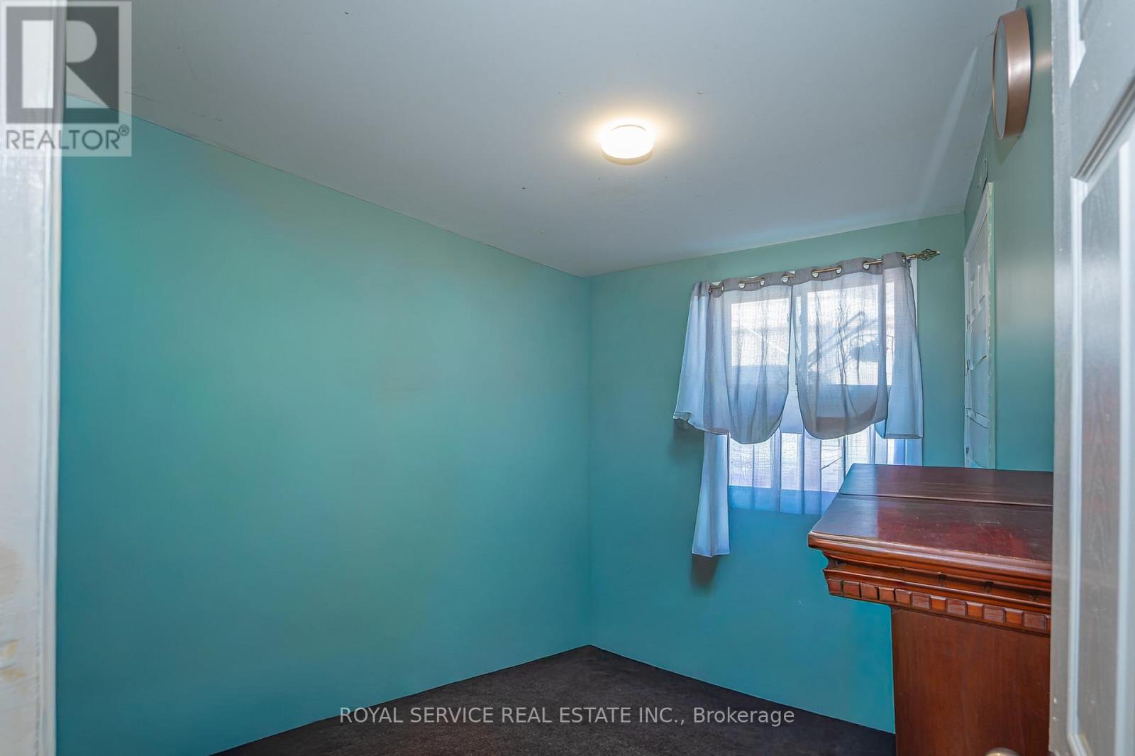 69 MAPLE STREET - 16