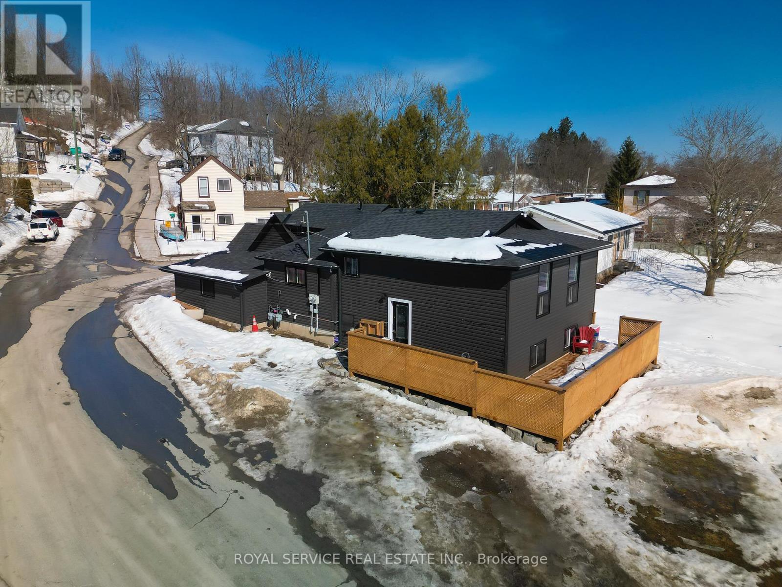 69 MAPLE STREET - 32