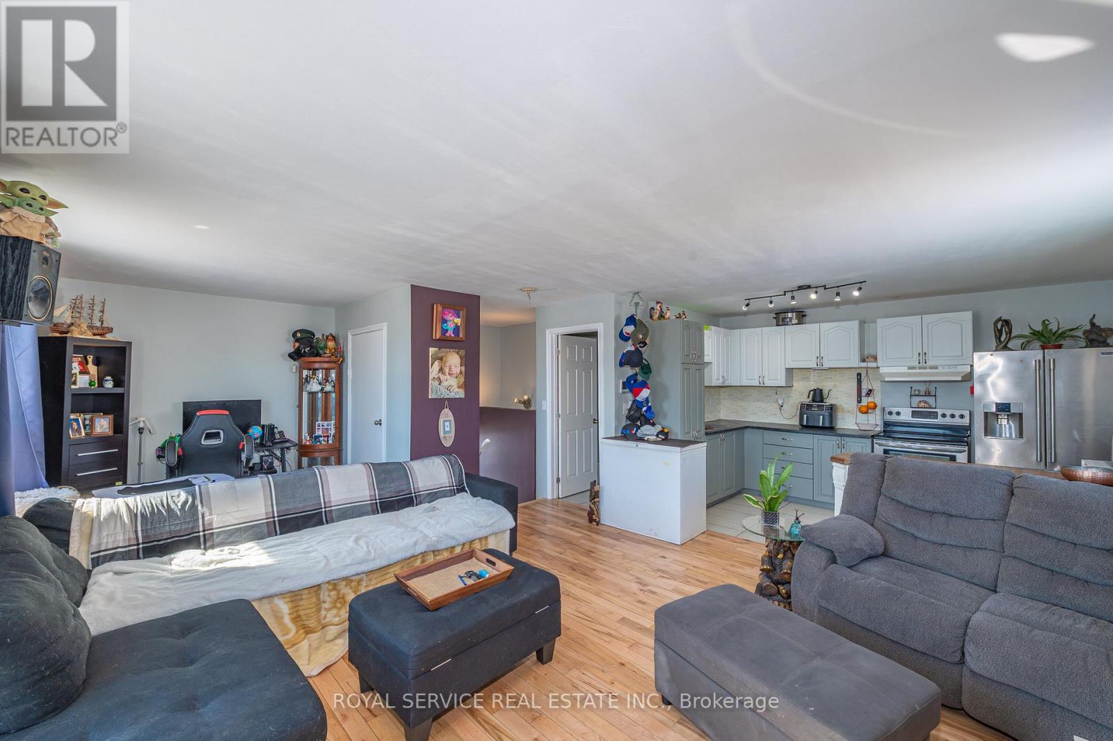 69 MAPLE STREET - 5
