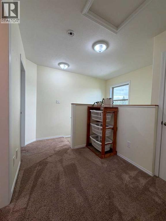 906 3 Avenue - Image 31