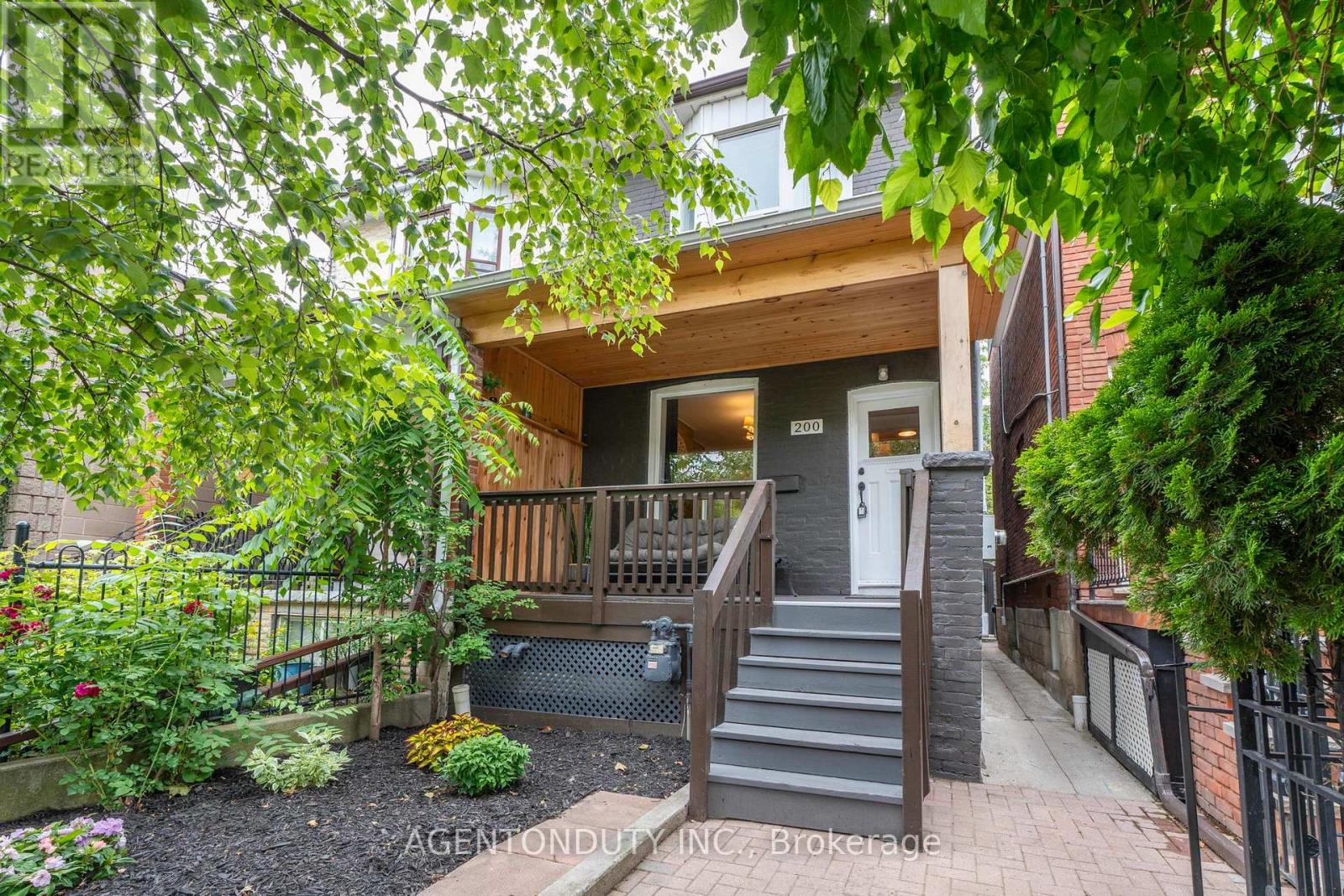 200 ST HELEN'S AVENUE - 1