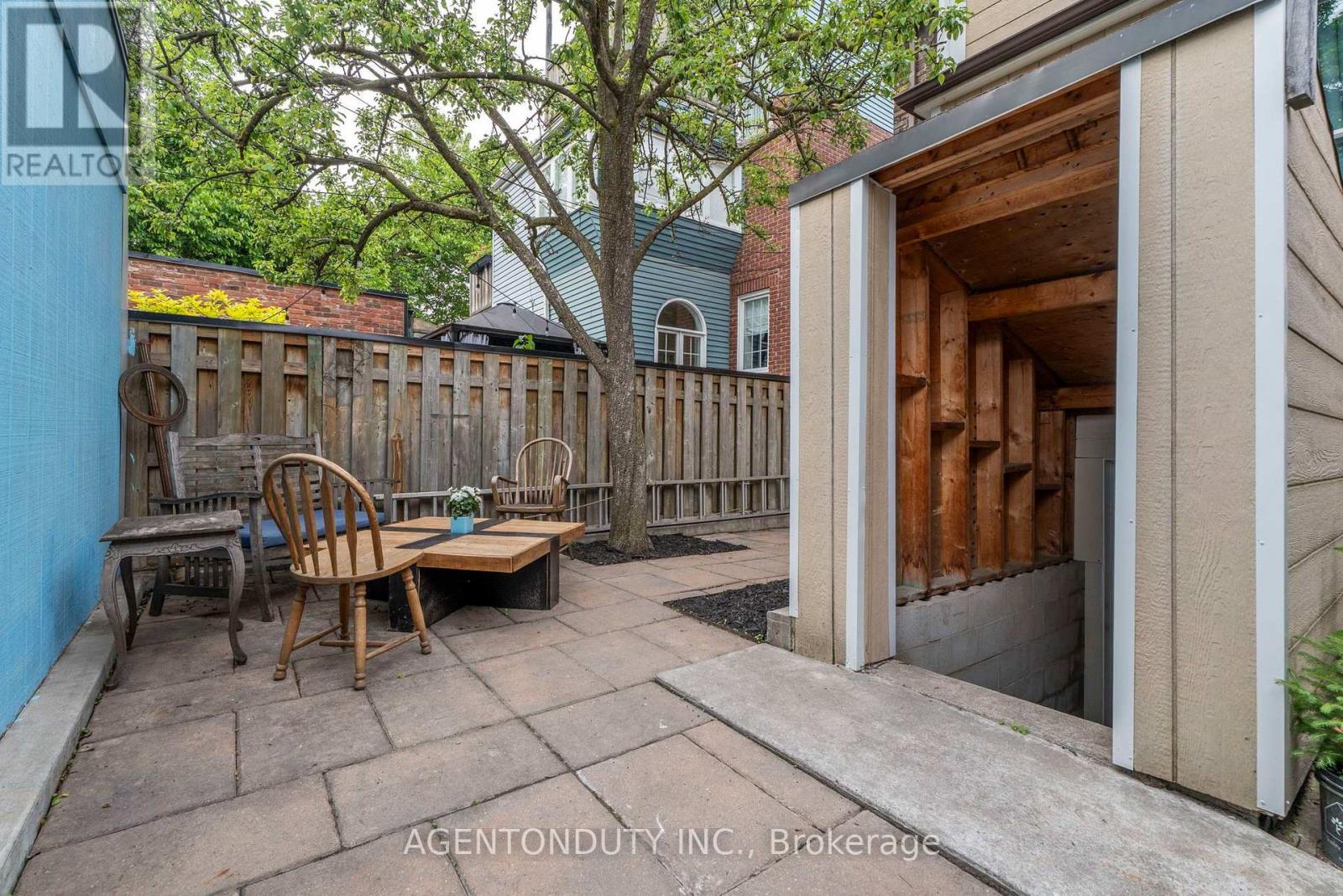 200 ST HELEN'S AVENUE - 42