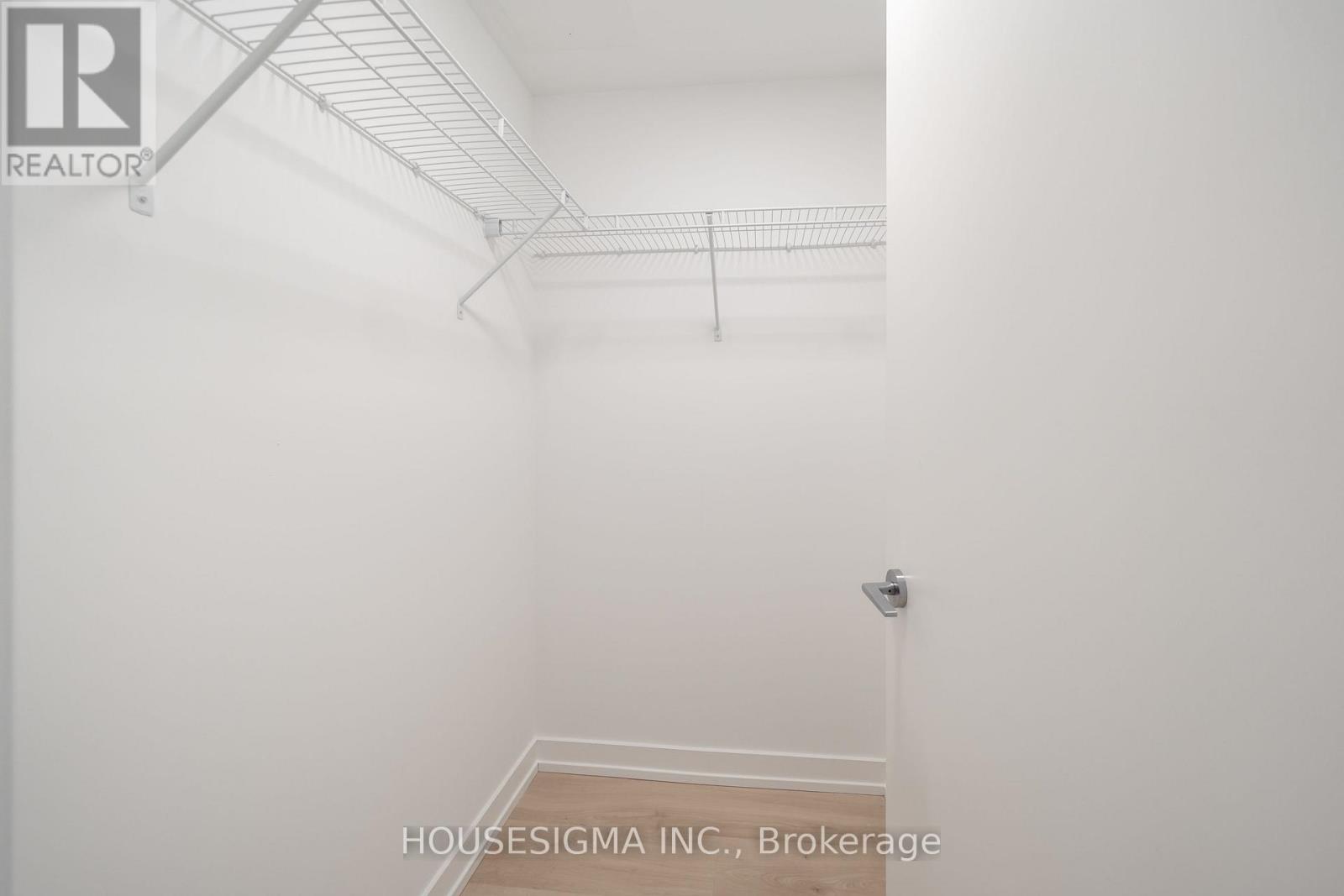 #202 181 SHEPPARD AVENUE E - 13