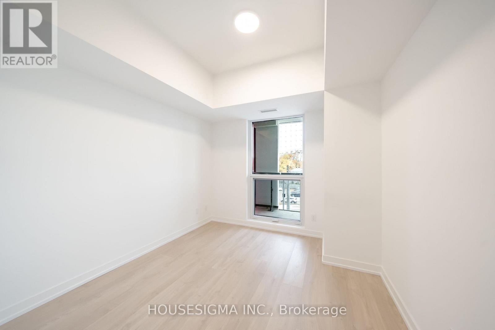 #202 181 SHEPPARD AVENUE E - 15