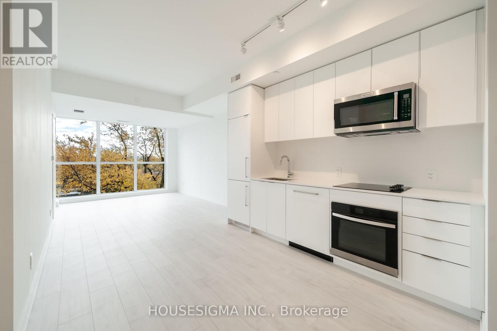 #414 181 SHEPPARD AVENUE E - 9