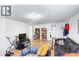 390 Northumberland Street, photo 10