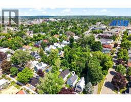 390 Northumberland Street, photo 4