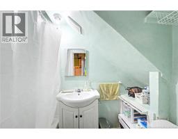 390 Northumberland Street, photo 17