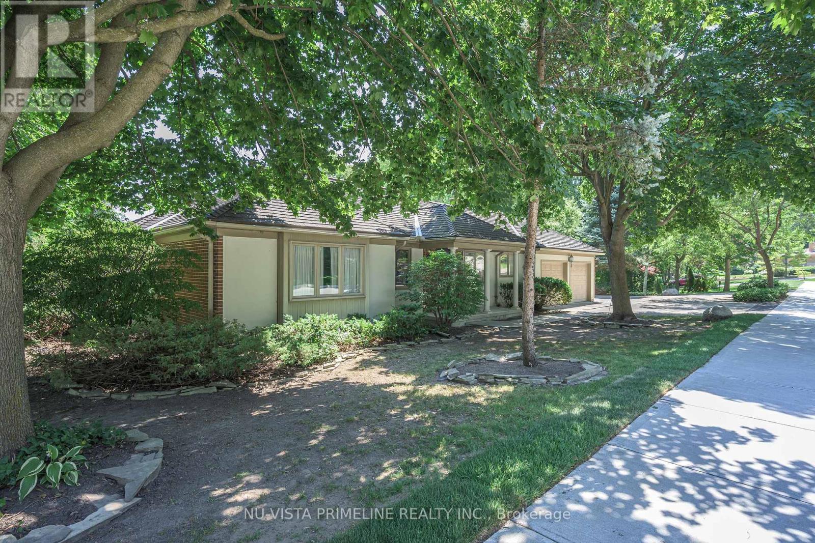 98 SHAVIAN BOULEVARD - 3