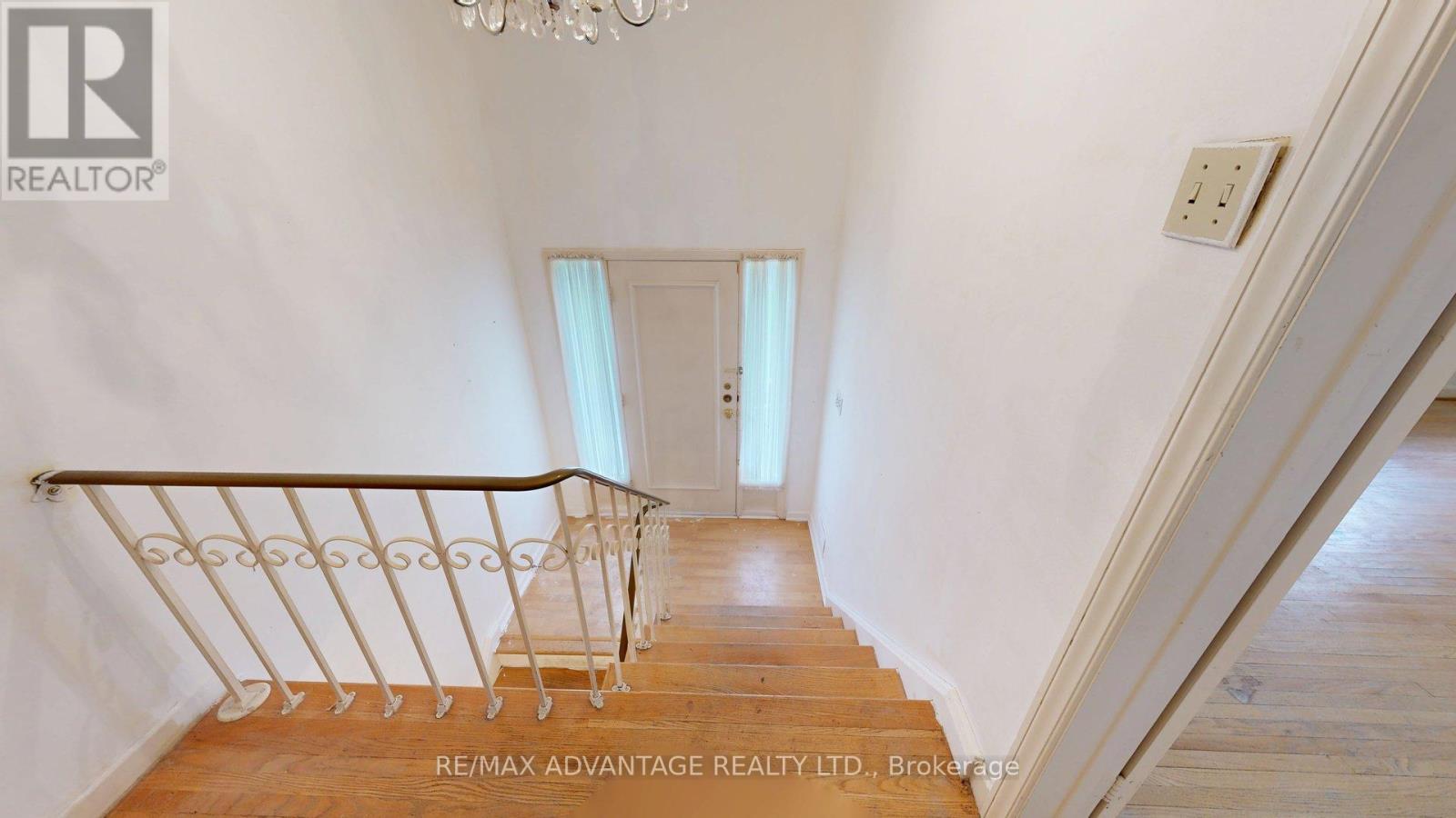 485 CHIDDINGTON AVENUE - 11
