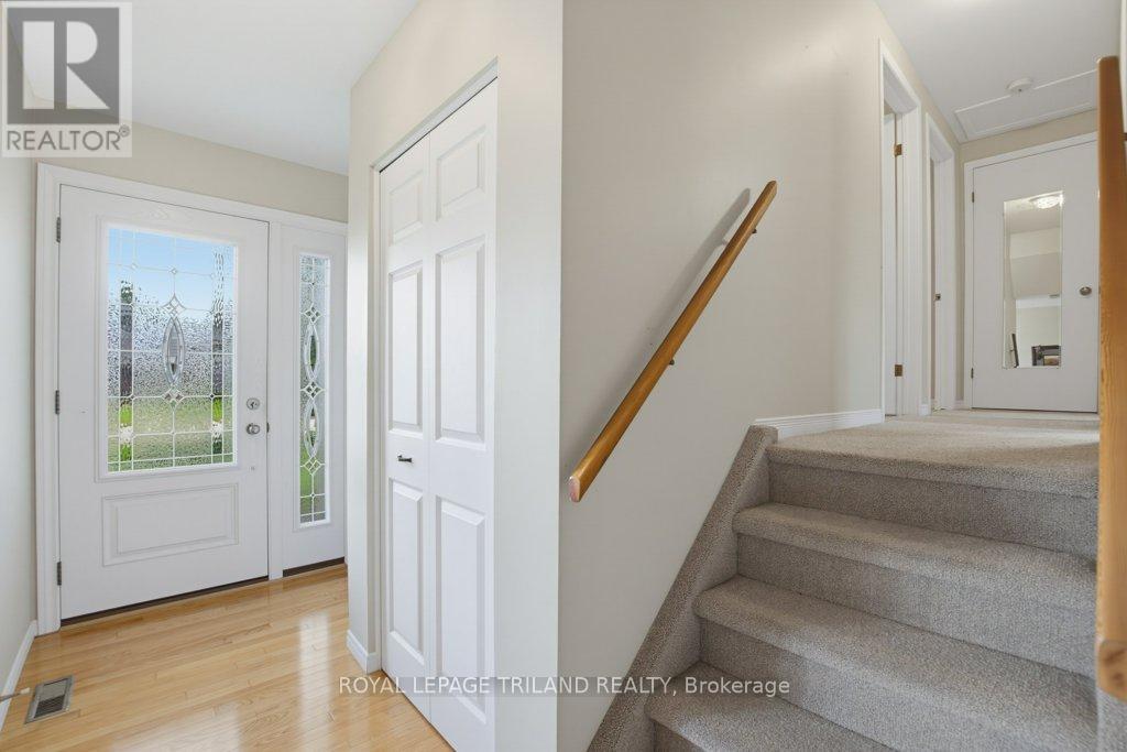 5 WARREN CRESCENT - 3