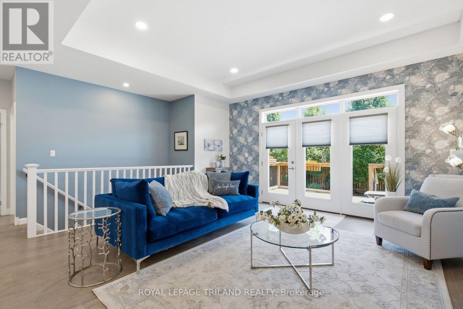149 COLLINS WAY - 20