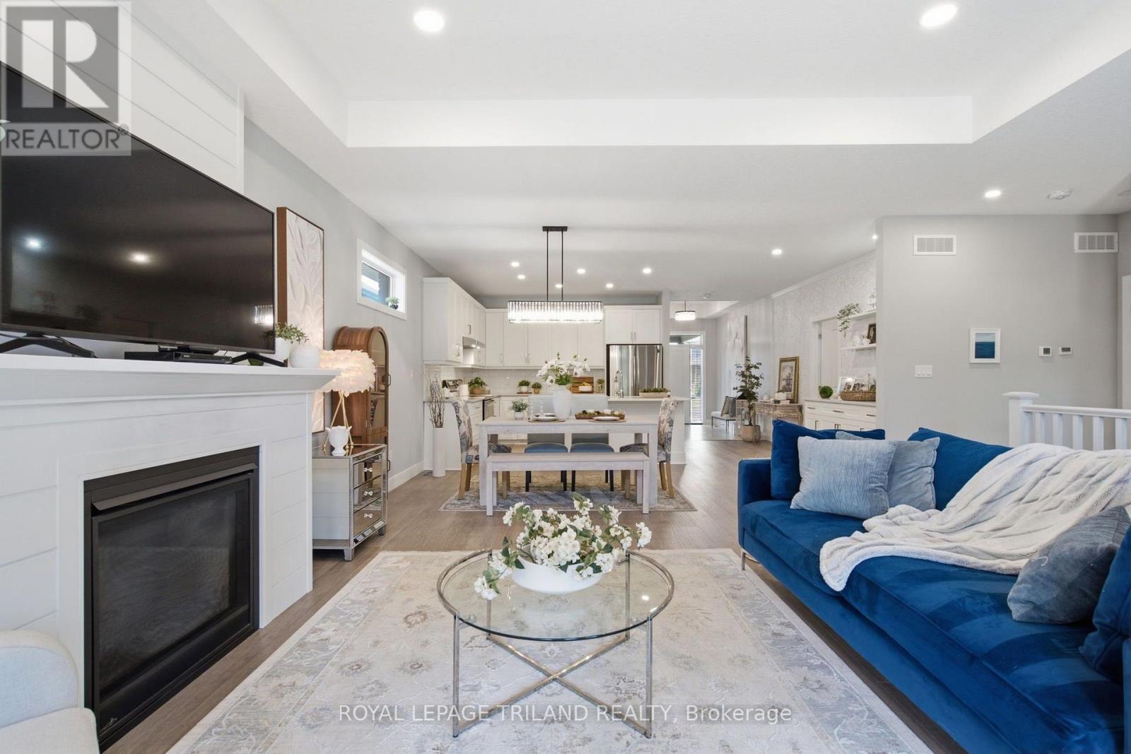 149 COLLINS WAY - 21
