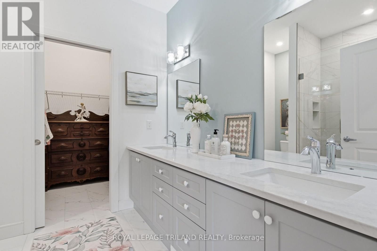 149 COLLINS WAY - 27