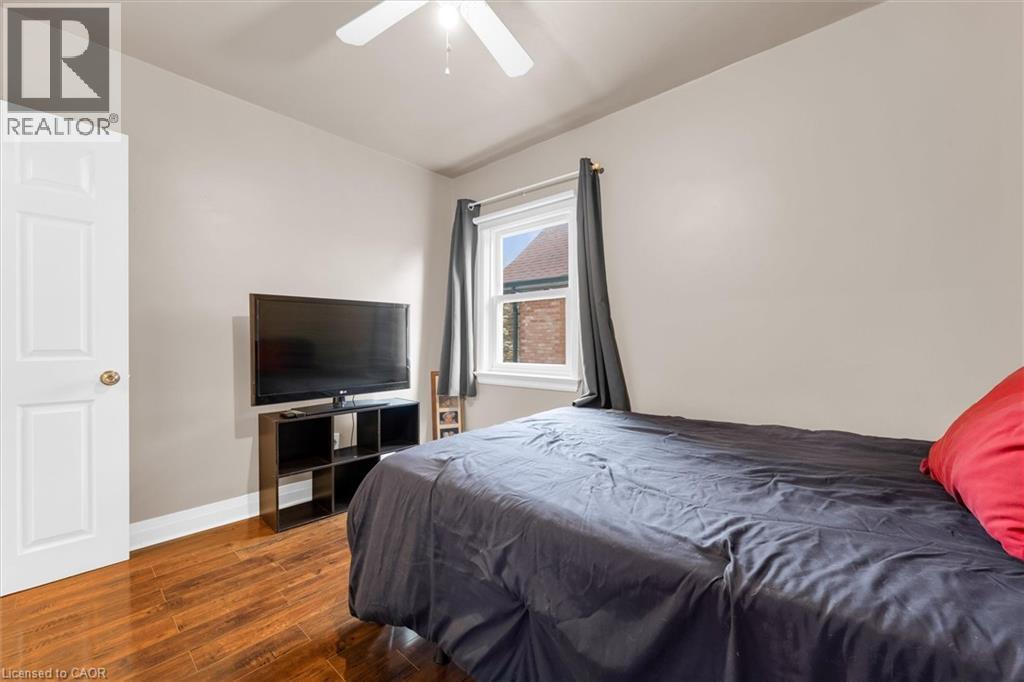 722 BURGESS Avenue - 13