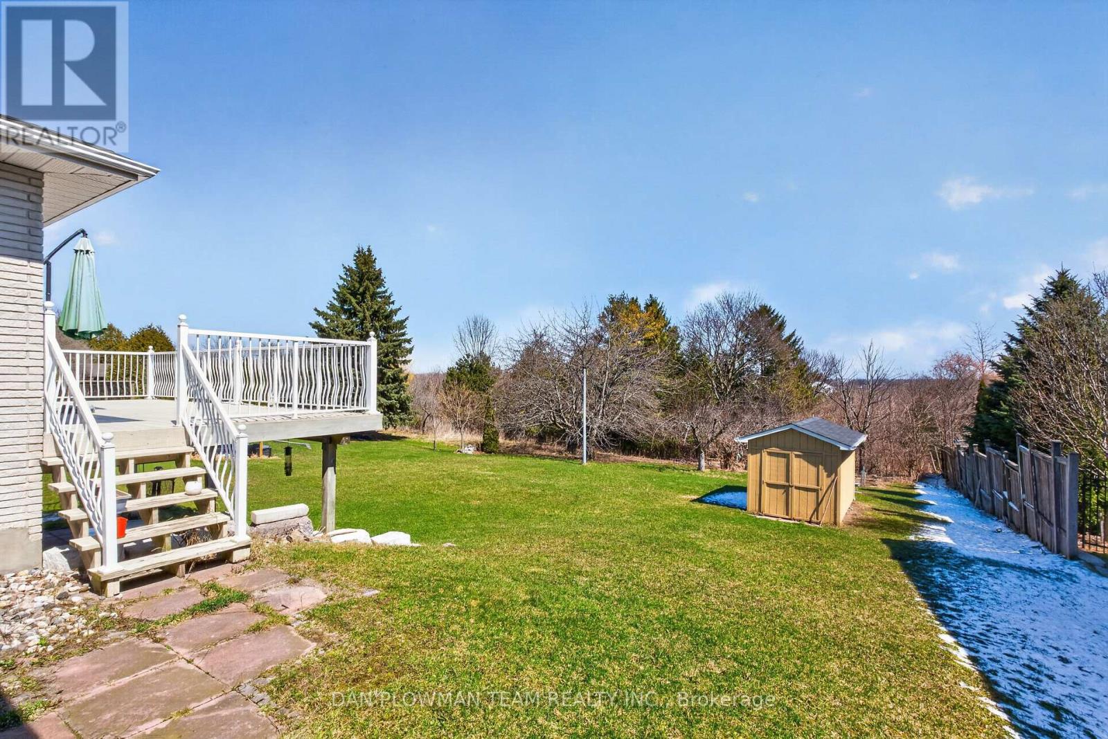 357 POWELL ROAD - 42