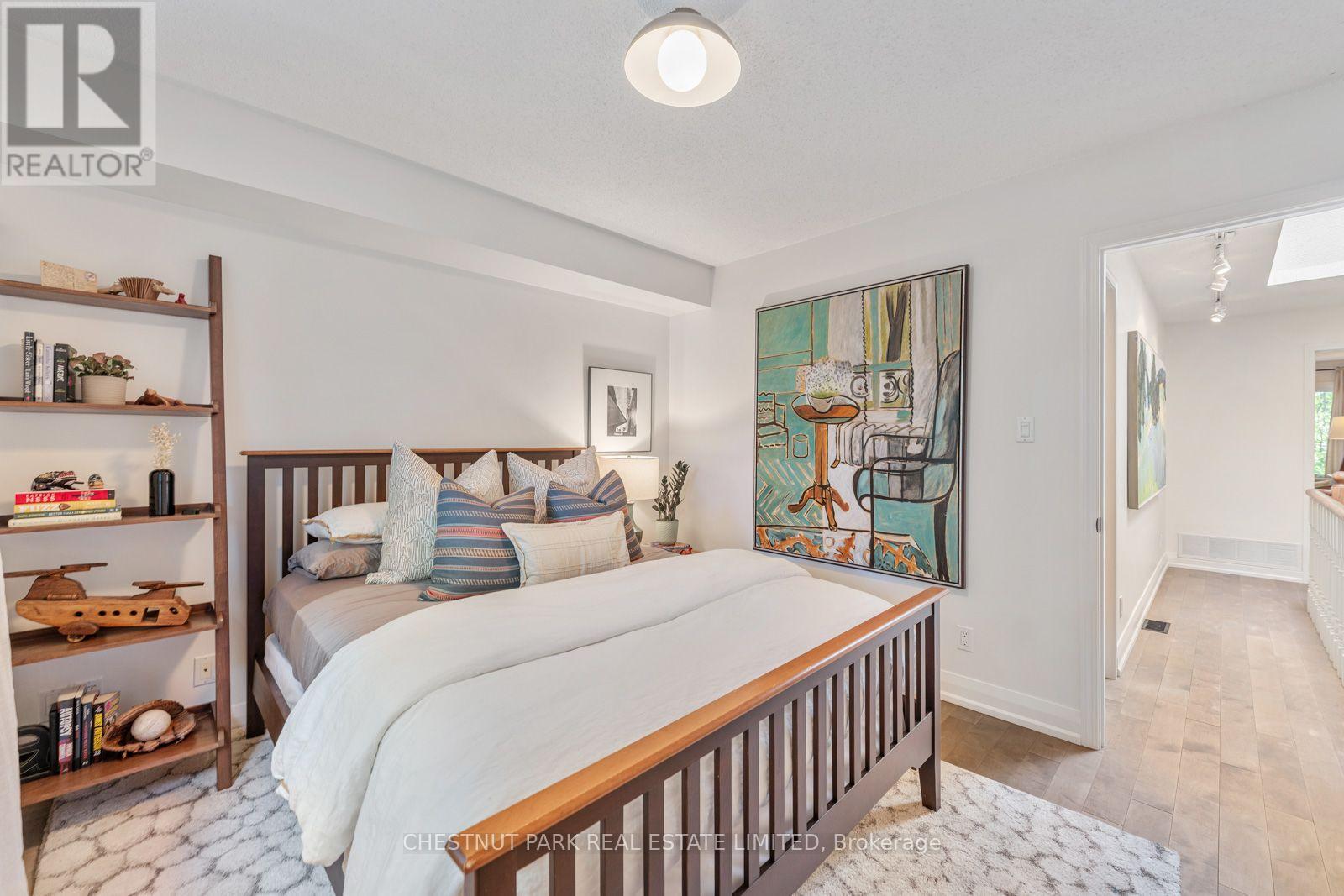 64 CURZON STREET - Image 27