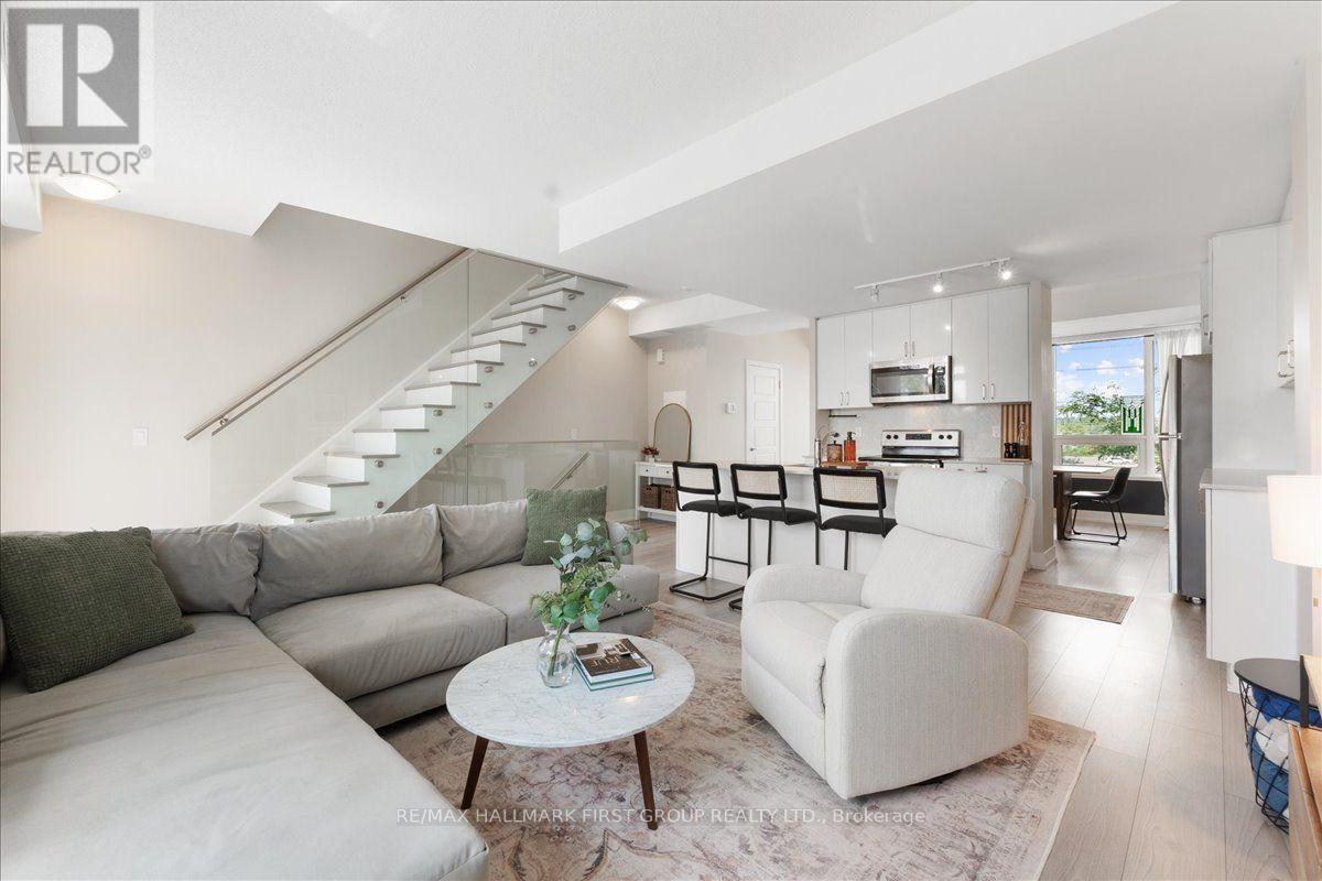 #TH4 1245 BAYLY STREET - Image 15