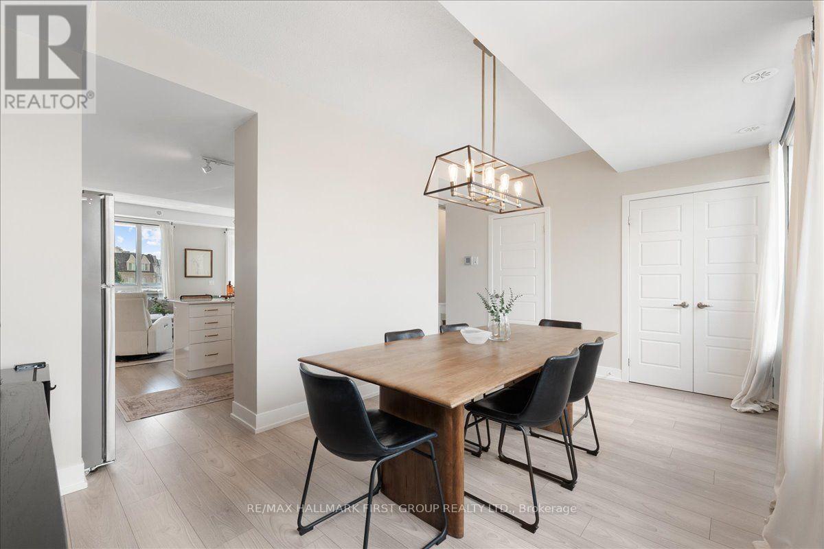 #TH4 1245 BAYLY STREET - Image 18