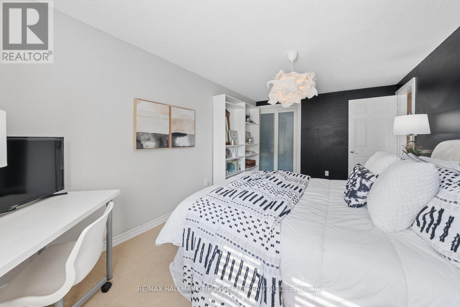 662 COGNAC CRESCENT - Image 35